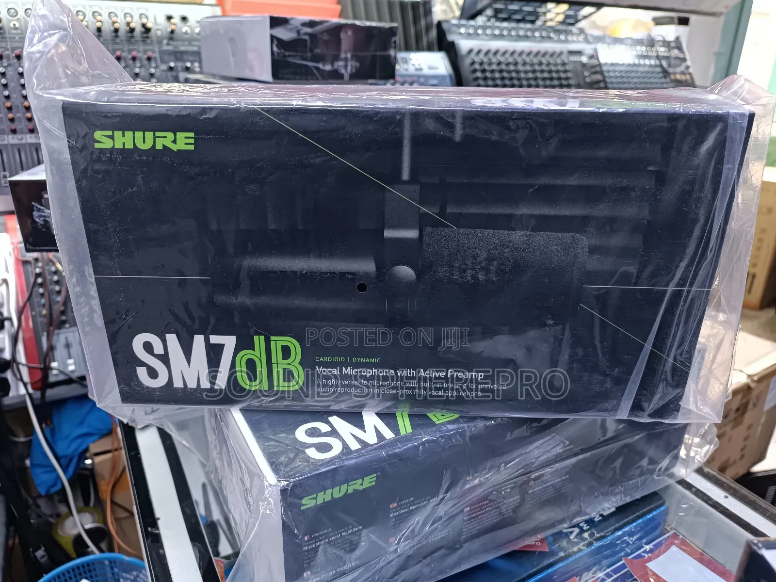 Shure Sm 7db With Built In Pre-amp Condenser Microphone