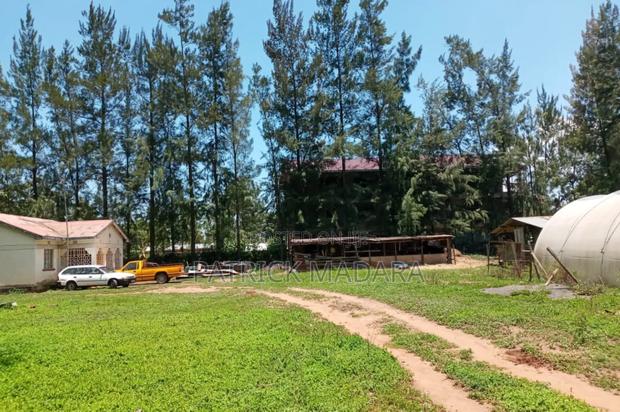 3bdrm Bungalow in White House, Kajulu for sale
