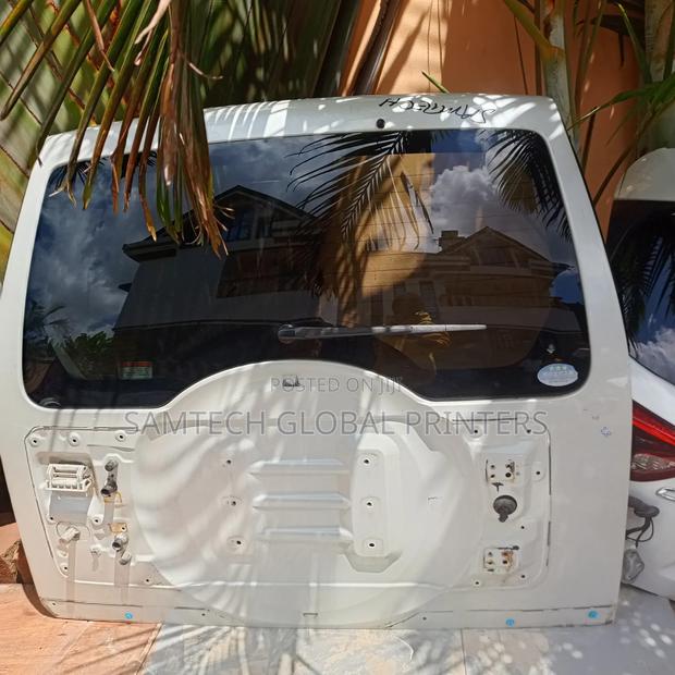 Trusted Excellent Mitsubishi Pajero Boot