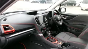 Subaru Forester 2.0XT Premium AWD 2018 Black