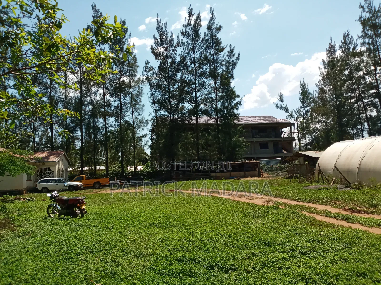 3bdrm Bungalow in White House, Kajulu for sale
