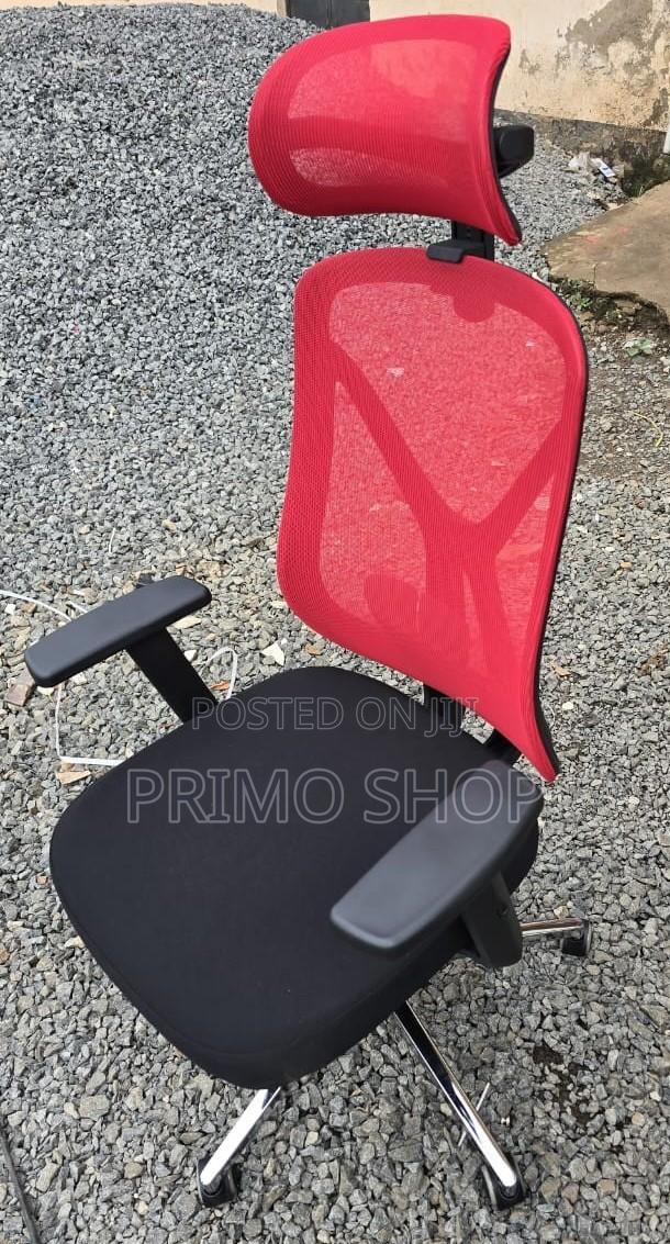 Office Chair; Crisp Quality Finish Office Chair