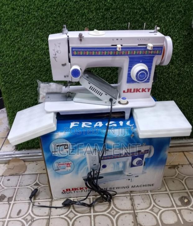 Junky Multifunction Sewing Machine/Sewing Machine - main view