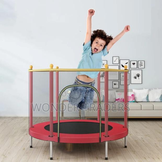 *Trampoline With Safety Net for Kids*Measurements 122 by 140