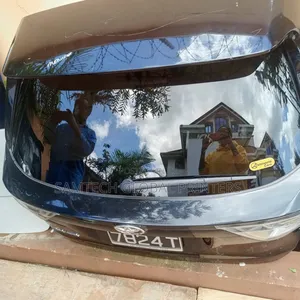 Super Standard Ex Japan Toyota Harrier Boot