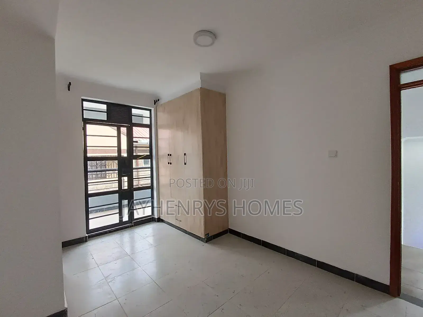 4bdrm House in Muigai Inn, Kenyatta Road / Theta for sale
