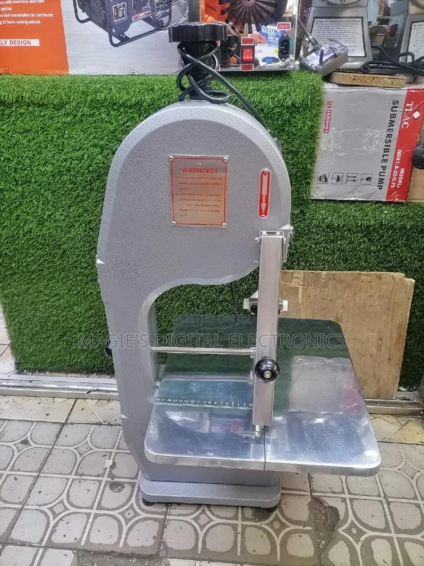 High Standard 1100w Commercial Bone Saw