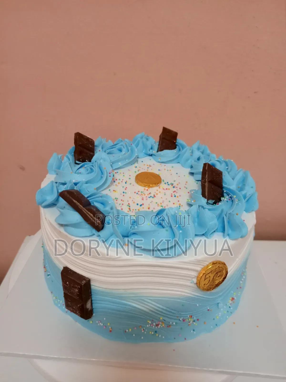 Graduation Cake 2kg
