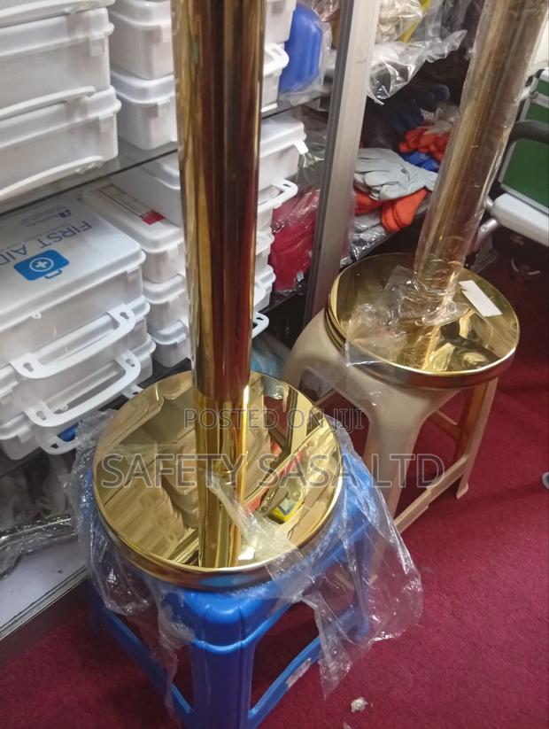 Stainless Steel Stanchion Queue Divider - thumbnail 3