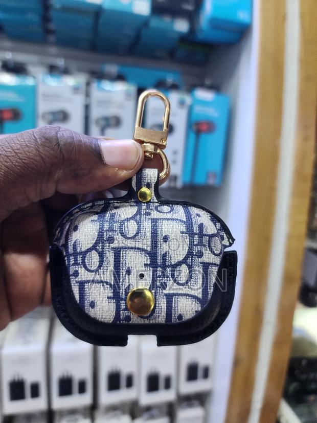 Airpods Pro Leather Case - main view