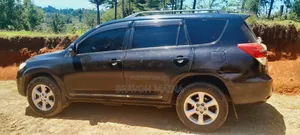 Toyota Vanguard 2012 Black