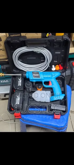Cordless Pressure Washer