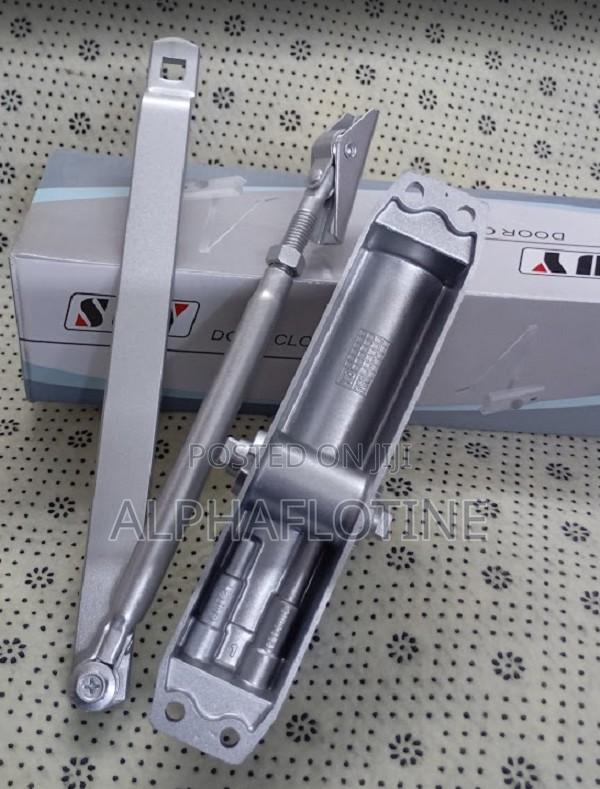 Automatic Door Closer With Hydraulic Technic - main view