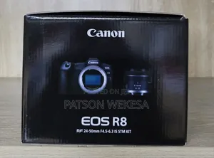Canon Eos R8 Mirrorless Camera (Rf 24-50mm F/4.5-6.3 Is Stm)
