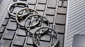 Metallic Circular Drapery Rings for Hooks Curtain Installation