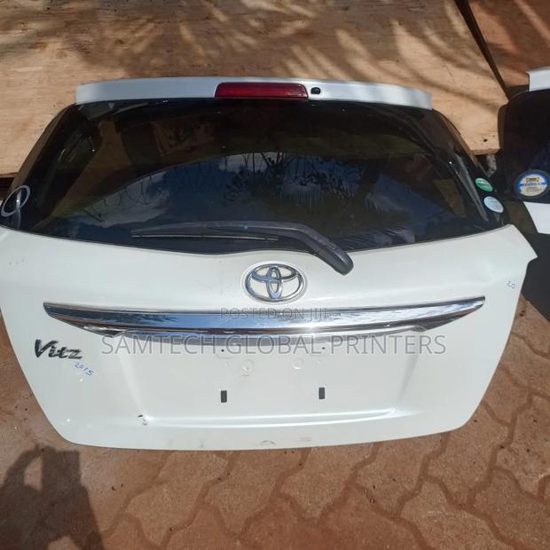 High End Quality Ex Japan Toyota Vitz 2015 Boot