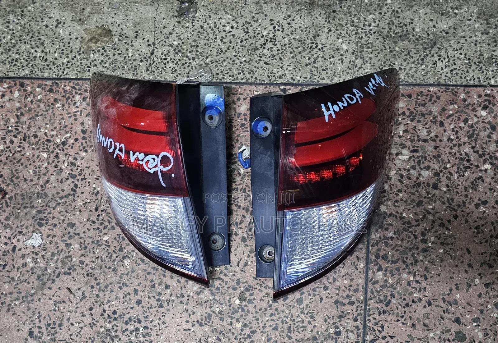 Honda Vezel Backlight/Taillight Bluish