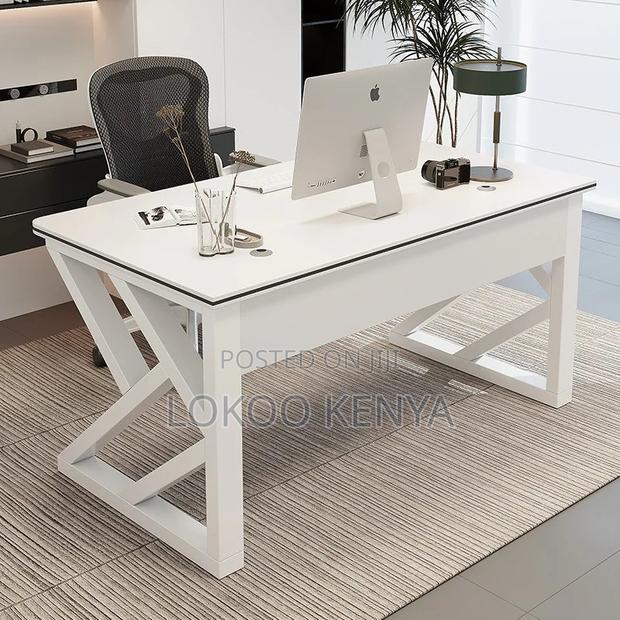 Office Table : Custom-Made Top Wood Office Table