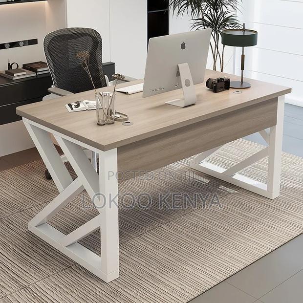 Office Table : Custom-Made Top Wood Office Table - thumbnail 2