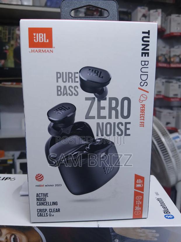 JBL Tune Buds - main view