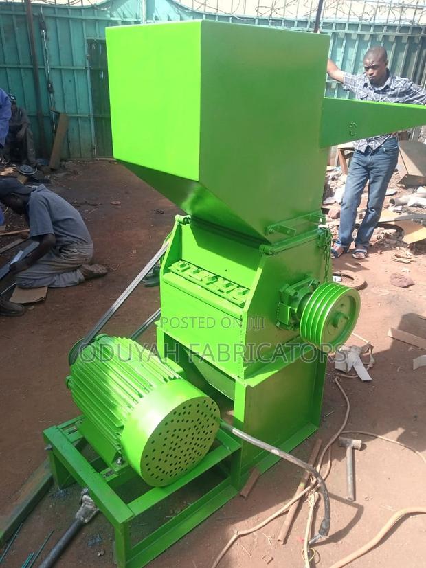 Plastic Crusher Machine - main view