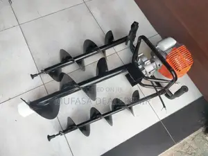 4 Stroke Earth Auger Machine