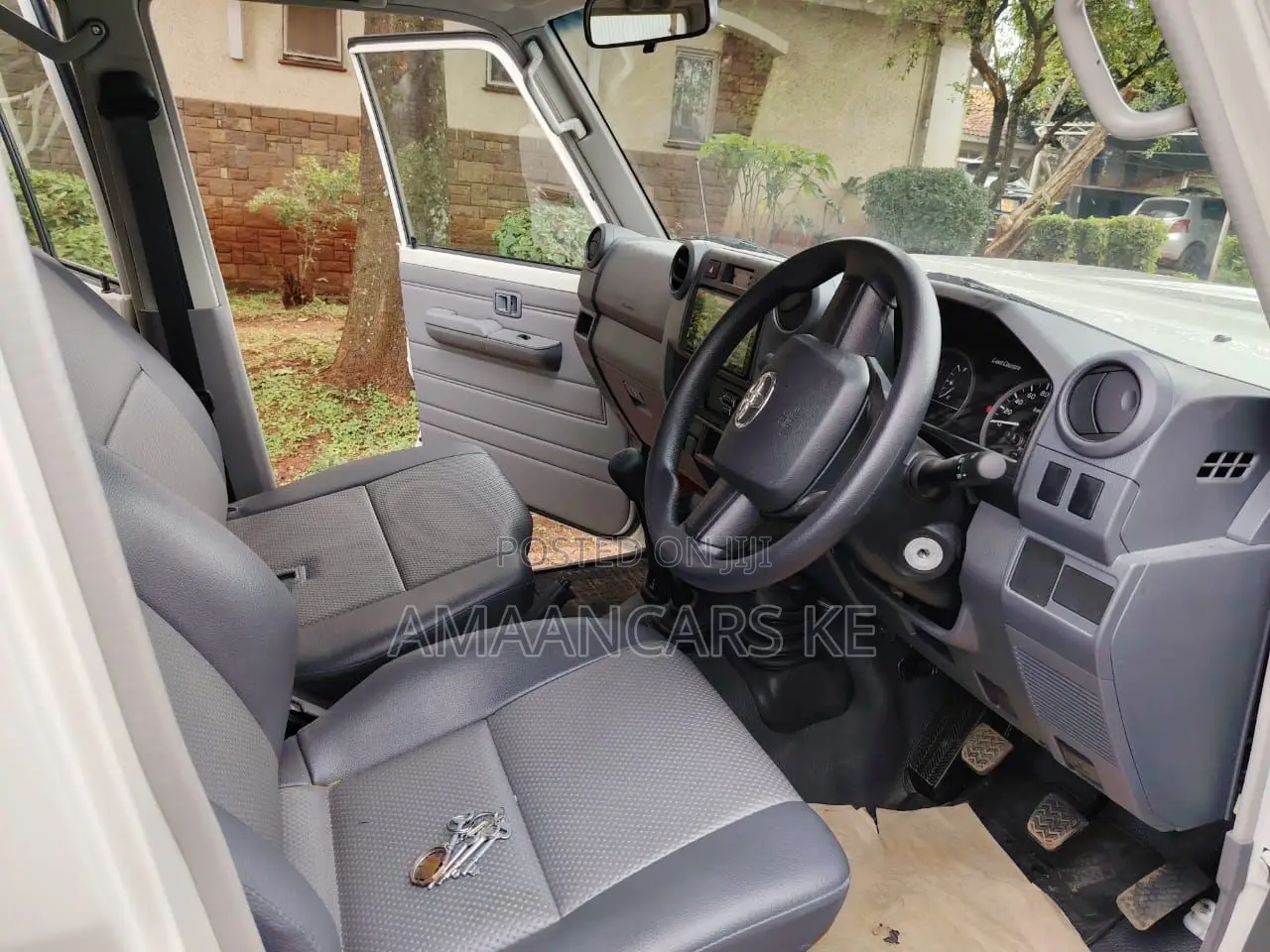 New Toyota Land Cruiser 2024 White