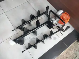 Powerful Petrol-Driven Earth Auger
