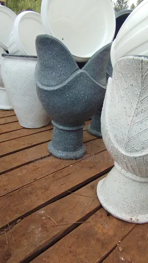 Let Your Plants Breathe in Flowerpots,Vases