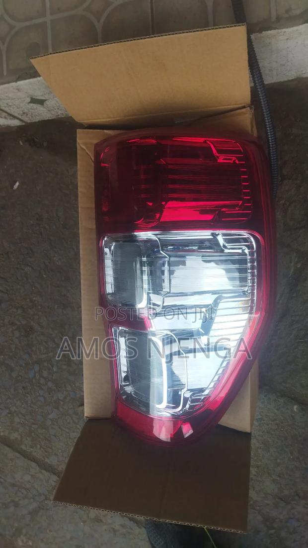 Ford Ranger 2012 Tailamp - thumbnail 2