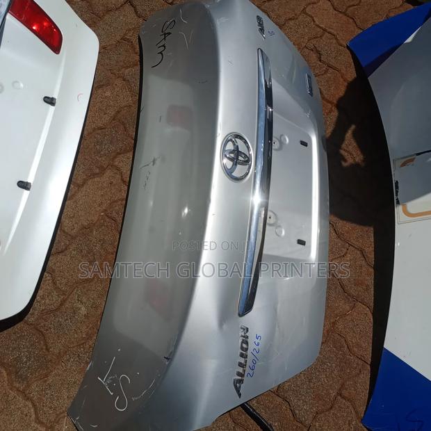 High Standard Toyota Allion 260 Boot