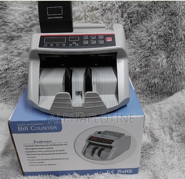 Digital Multicurrency Bill Counter Machine - main view