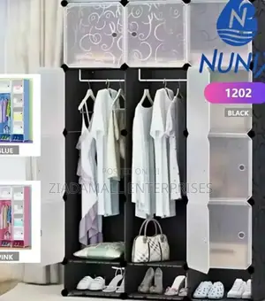 Black 3 Column Plastic Wardrobe