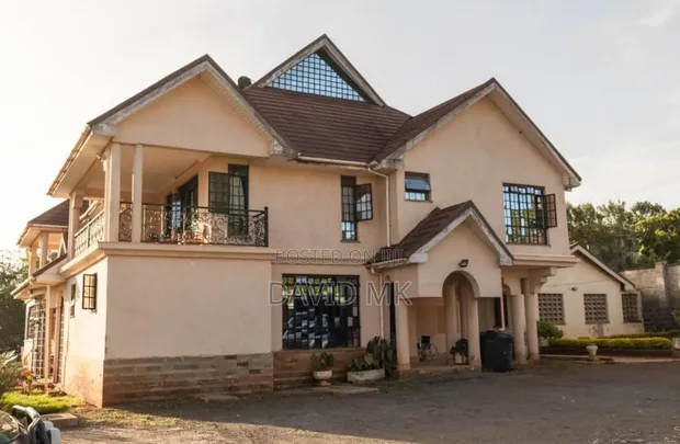 7bdrm Mansion in Runda Glove for sale