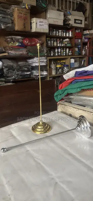 Elegant 12 Inch Gold/Silver Flag Stands With Stable Base