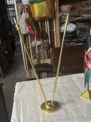 Executive Gold Double Flag Table Stand