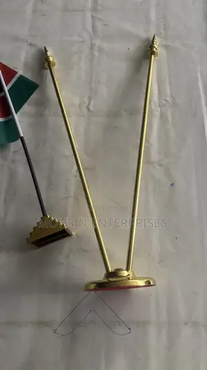 Executive Gold Double Flag Table Stand