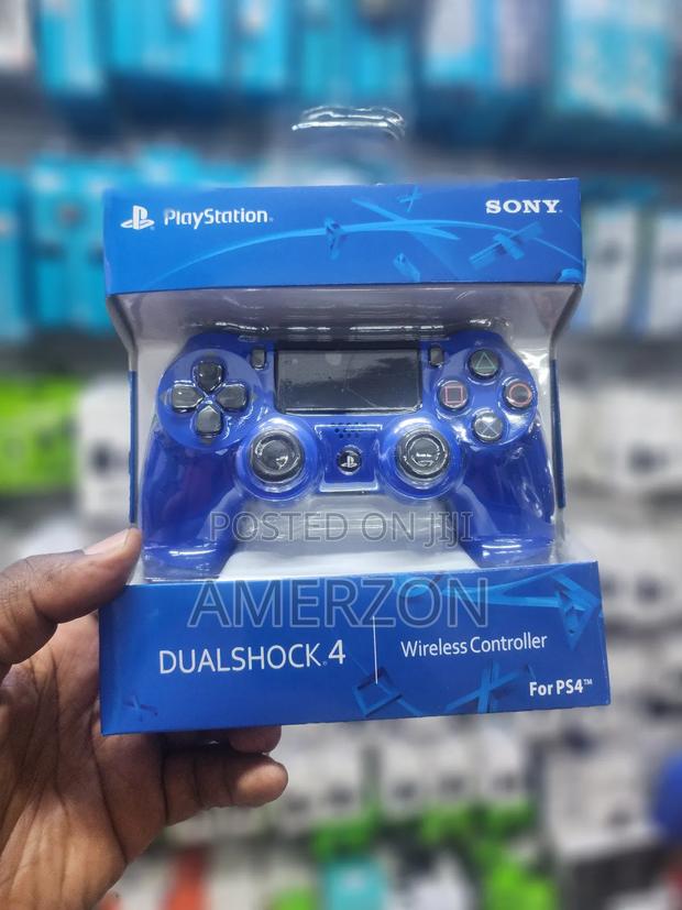 Sony Dualshock 4 Wireless Controller - thumbnail 3