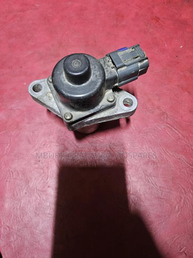 Cr12 Engine Egr Valve - main view