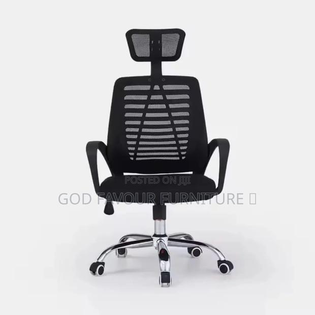 Swivel Adjustable Black Headrest Office Chair Jke3