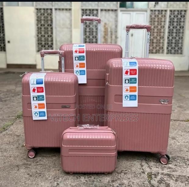 *4 in 1 Luxurious Unbreakable Suitcase - main view