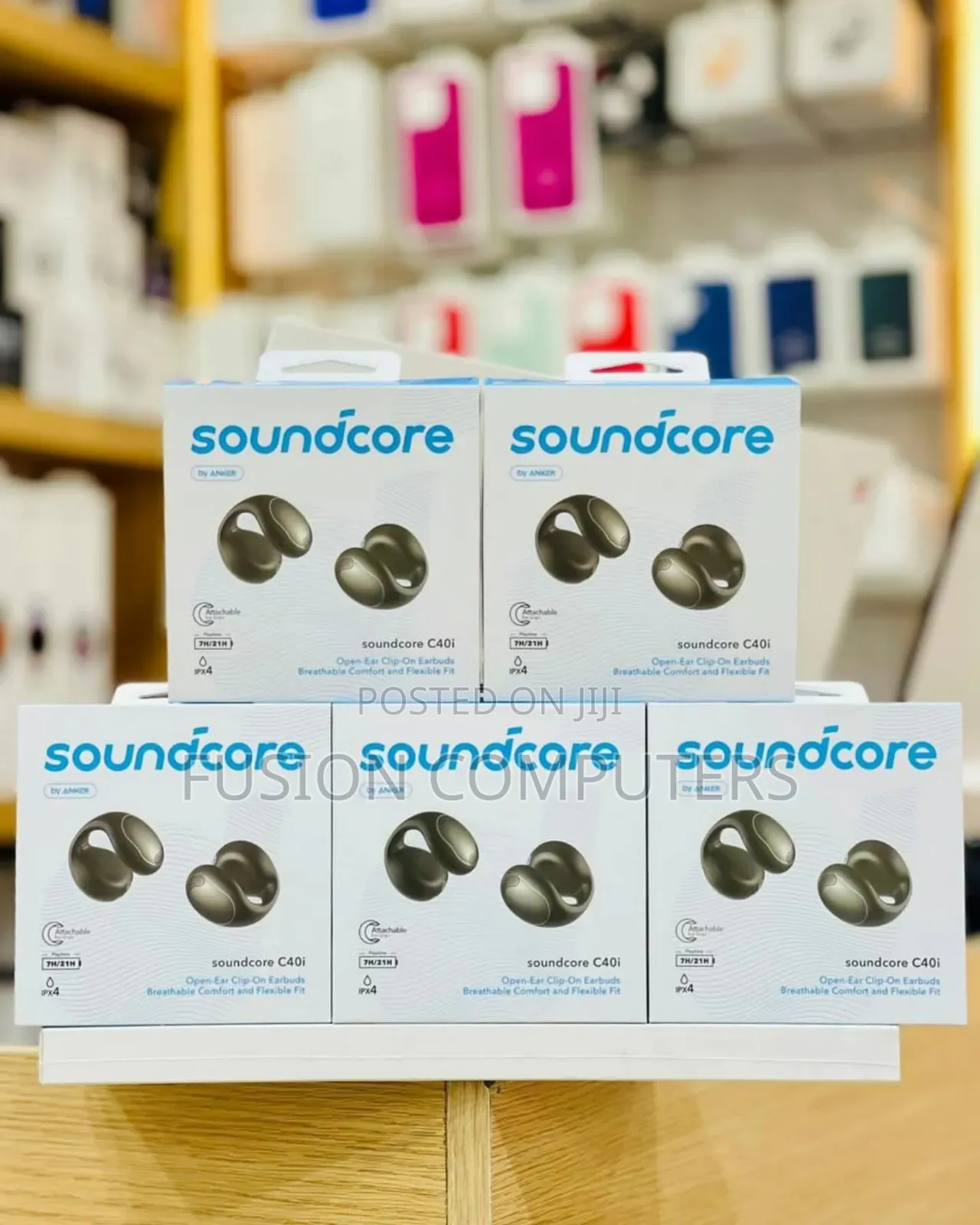 Soundcore C40i | Flexible and Comfortable Clip-on Earbuds
