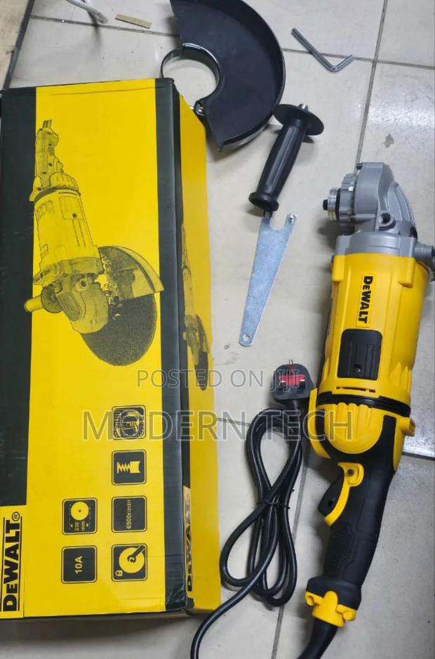 Dewalt Grinder 9 Inches 2200w Input  - main view