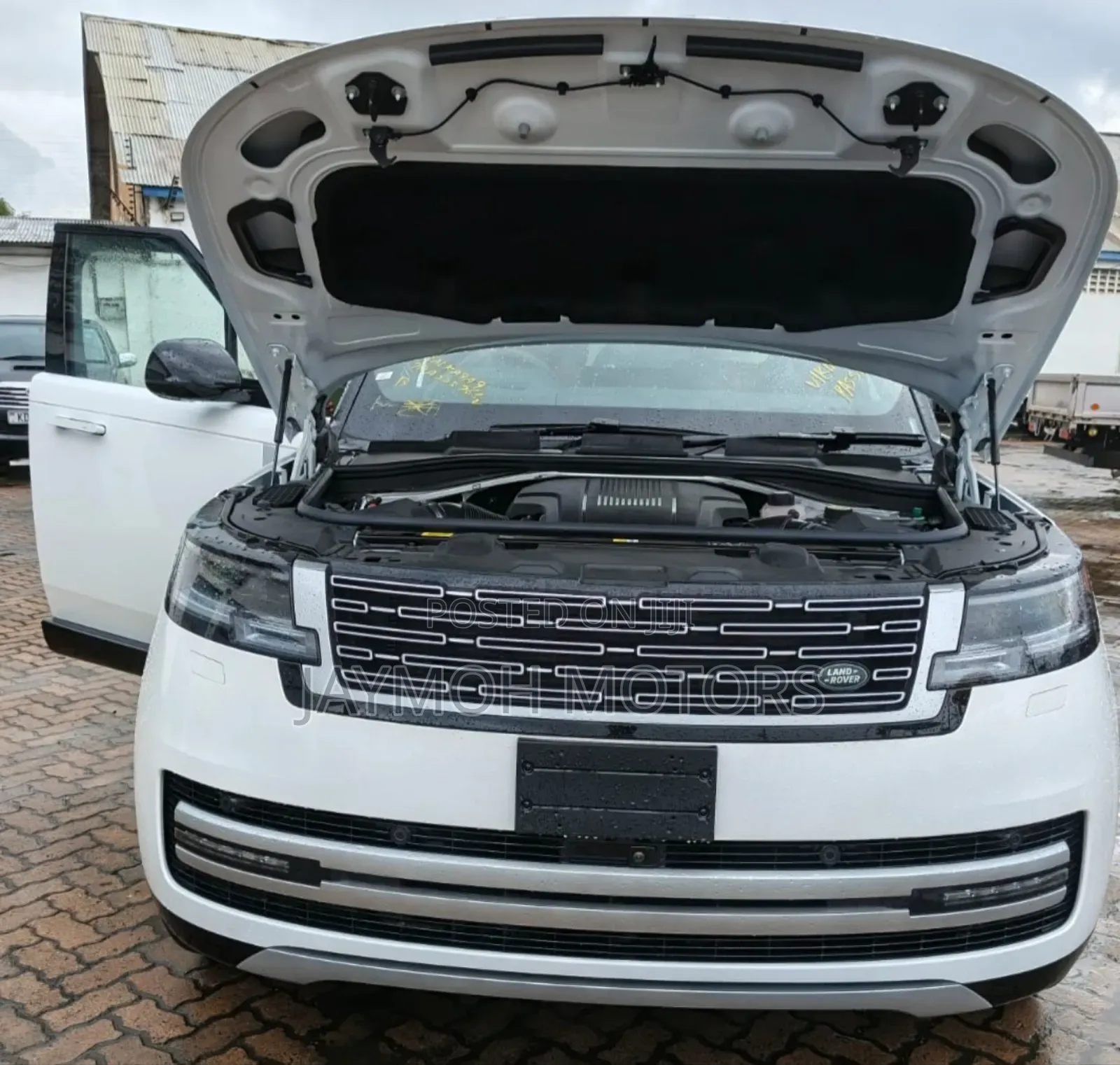 New Land Rover Range Rover Vogue 2025 White