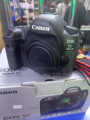 Boxed Canon 5d Mark Iv Professional Full Frame - main view