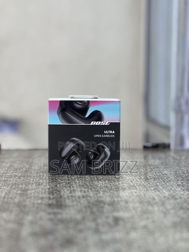 Bose Ultra Open Earbuds - main view