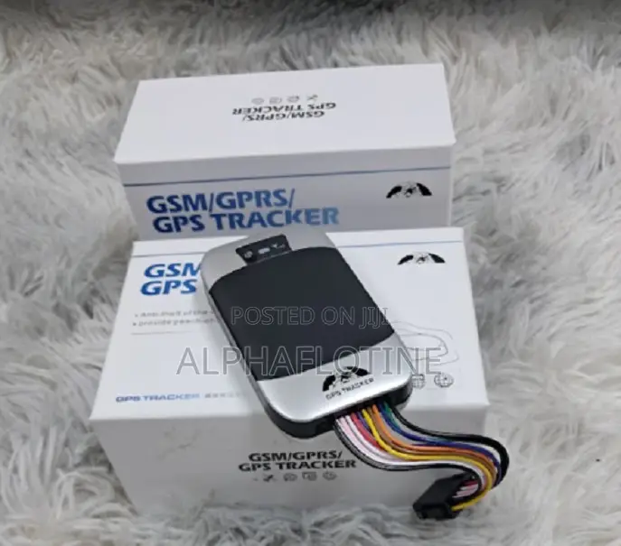 303 Car Tracker/ Online Car Tracker Device