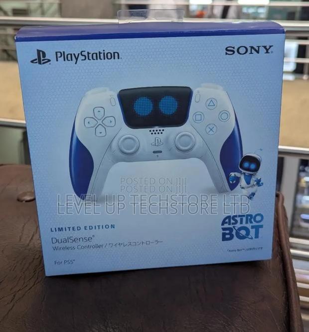 Ps5 Dual Sense Controller Limited Edition(Astro Bot) - main view