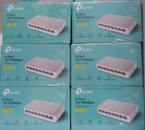 Tplink 8 Port Switch - thumbnail 2