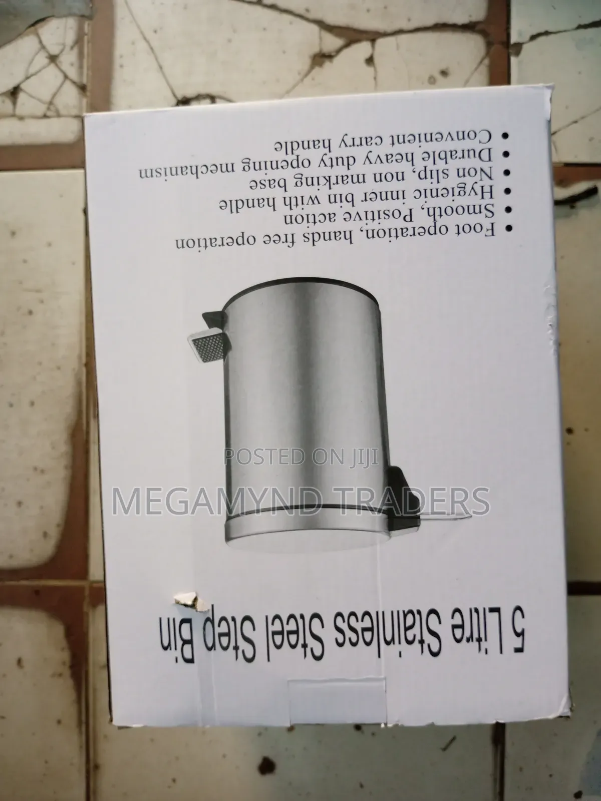 20 LTR Stainless Steel Pedal Bin / Waste Bin Steel